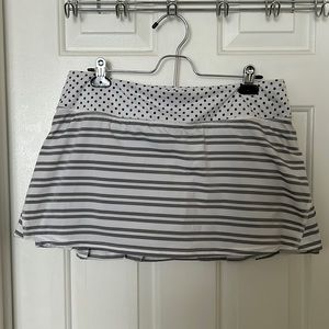 Lululemon skort size 10